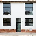 Nice Stylish Apartment Next To The Center 1-C1